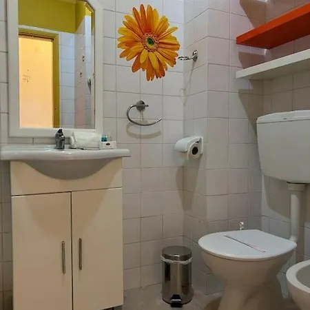 Casa Girassol Old Town Apartment *
