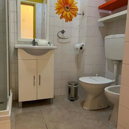 Casa Girassol Old Town Albufeira