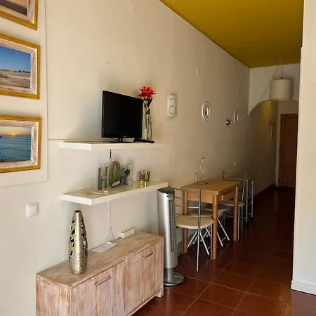 Casa Girassol Old Town Apartment Albufeira